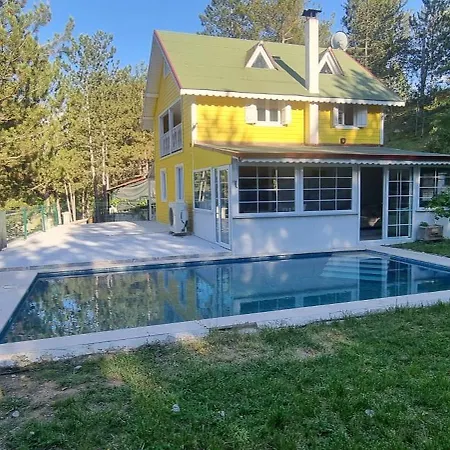 公寓 Oezer Hizarcioglu