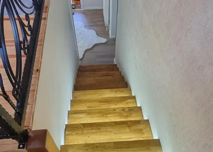 Oezer Hizarcioglu Eskiomerler